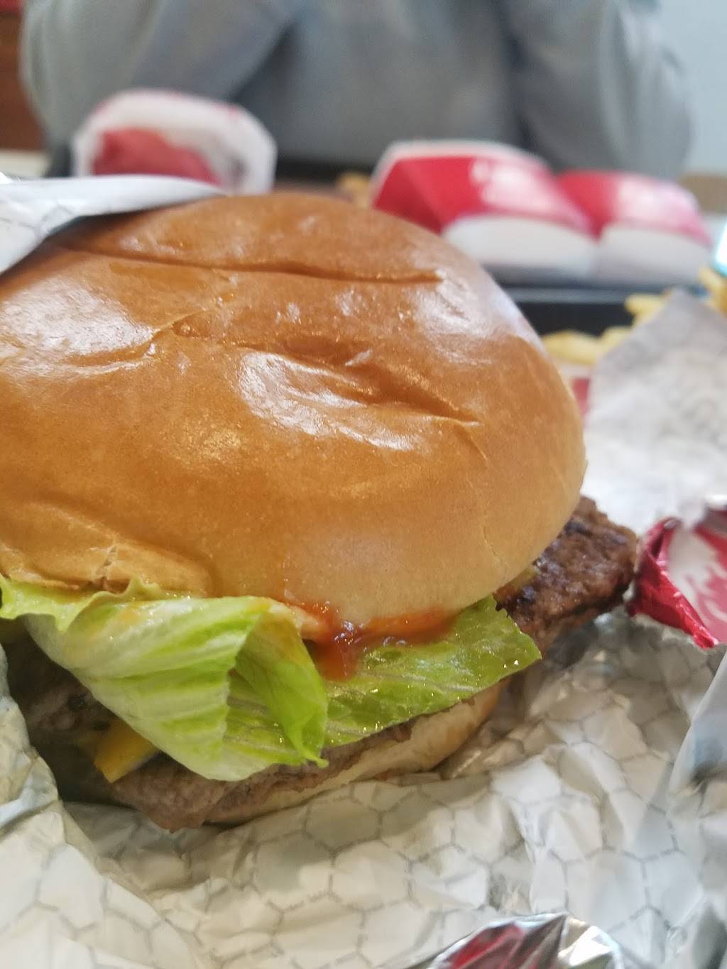 Wendys | restaurant | 8900 W Charleston Blvd, Las Vegas, NV 89117, USA | 7029470158 OR +1 702-947-0158