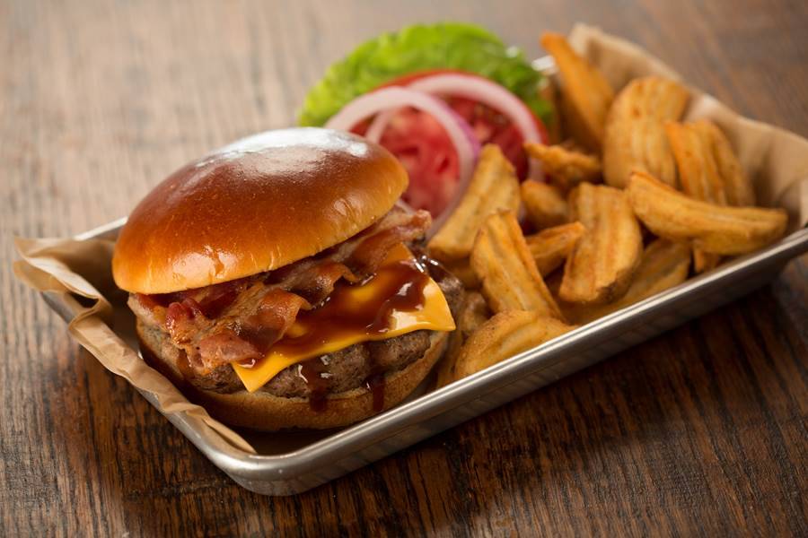 Wing Zone | restaurant | 549 8th St NW, Atlanta, GA 30318, USA | 4046495671 OR +1 404-649-5671