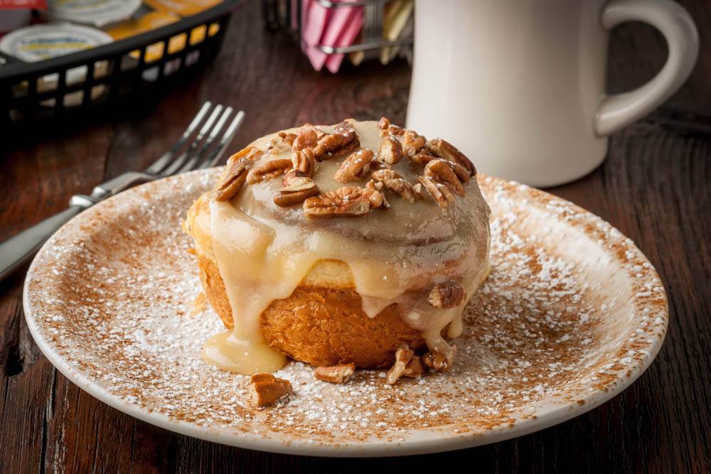 Jakes Burgers and Beer | restaurant | 2422 N Henderson Ave, Dallas, TX 75206, USA | 2148265253 OR +1 214-826-5253