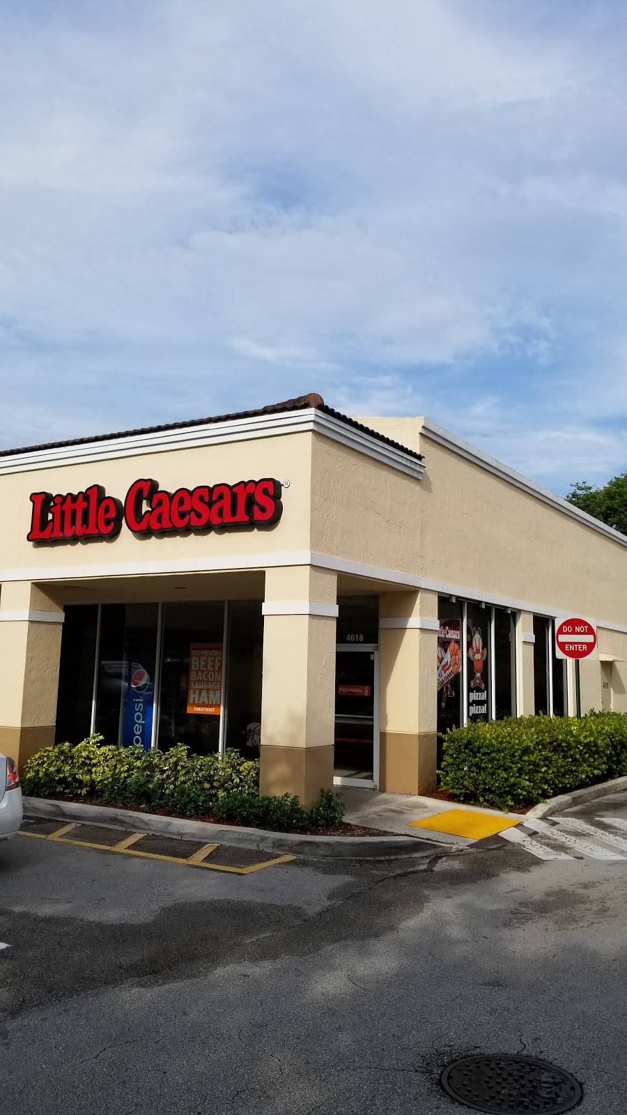 Little Caesars Pizza | meal takeaway | 4618 N University Dr, Coral Springs, FL 33076, USA | 9547573772 OR +1 954-757-3772