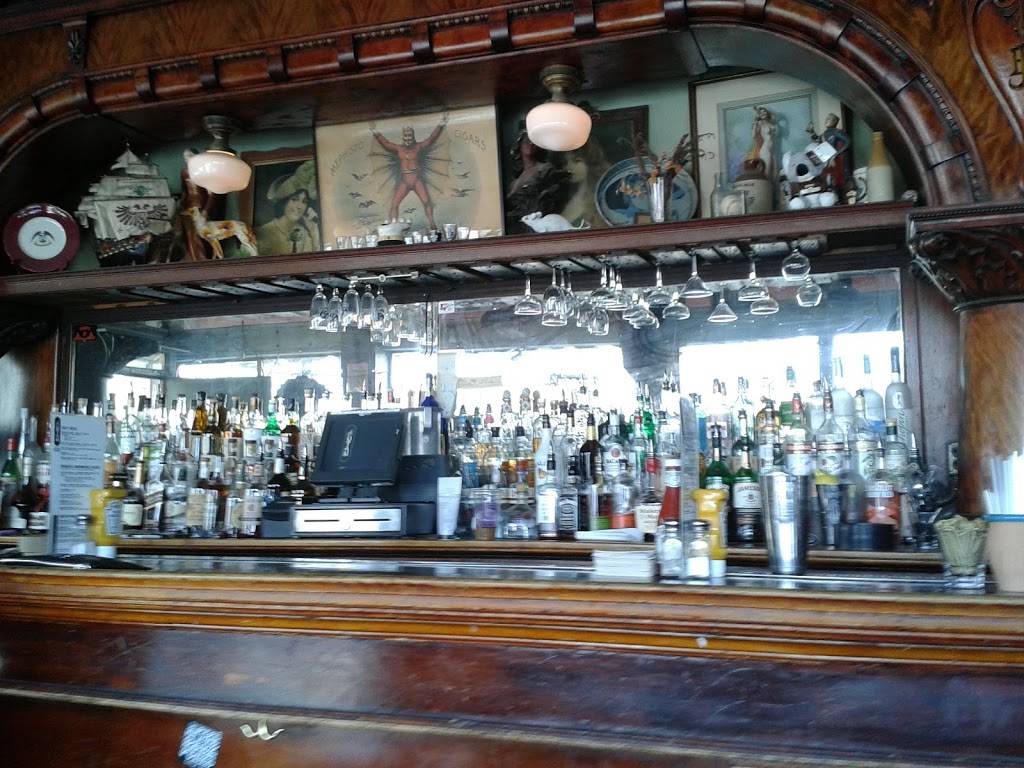 The Hotel Utah Saloon | restaurant | 500 4th St, San Francisco, CA 94107, USA | 4155466300 OR +1 415-546-6300