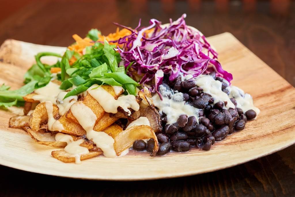 Hearty Eats | restaurant | 24 Bridge St, Shelburne Falls, MA 01370, USA | 4136256460 OR +1 413-625-6460