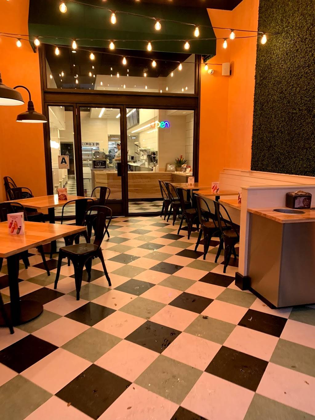 Freshii | cafe | 1255B University Ave, San Diego, CA 92103, USA | 8585643447 OR +1 858-564-3447