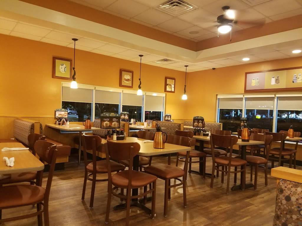 IHOP | restaurant | 6631 Dudley Dr, Naples, FL 34105, USA | 2396437500 OR +1 239-643-7500