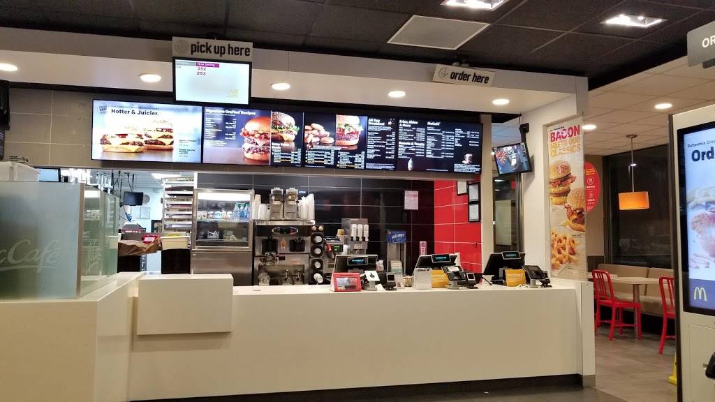 McDonalds | cafe | 750 Lyndon B Johnson Fwy, Irving, TX 75063, USA | 9724010996 OR +1 972-401-0996