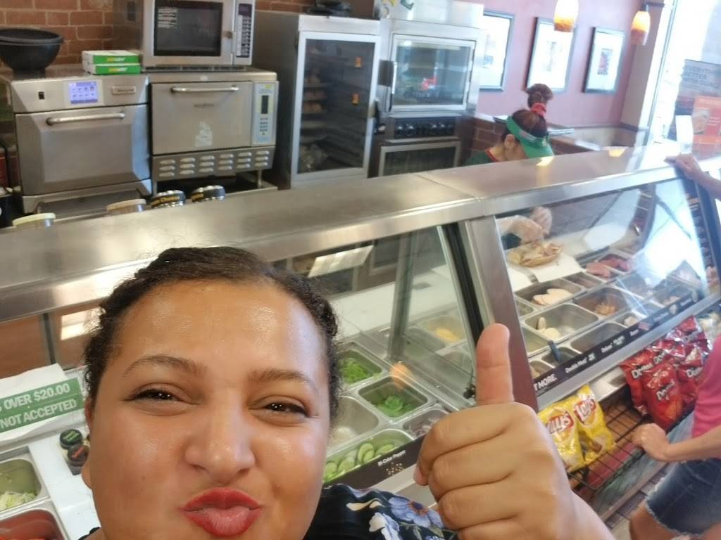 Subway | restaurant | 10530 SW 88th St, Miami, FL 33176, USA | 3052742285 OR +1 305-274-2285