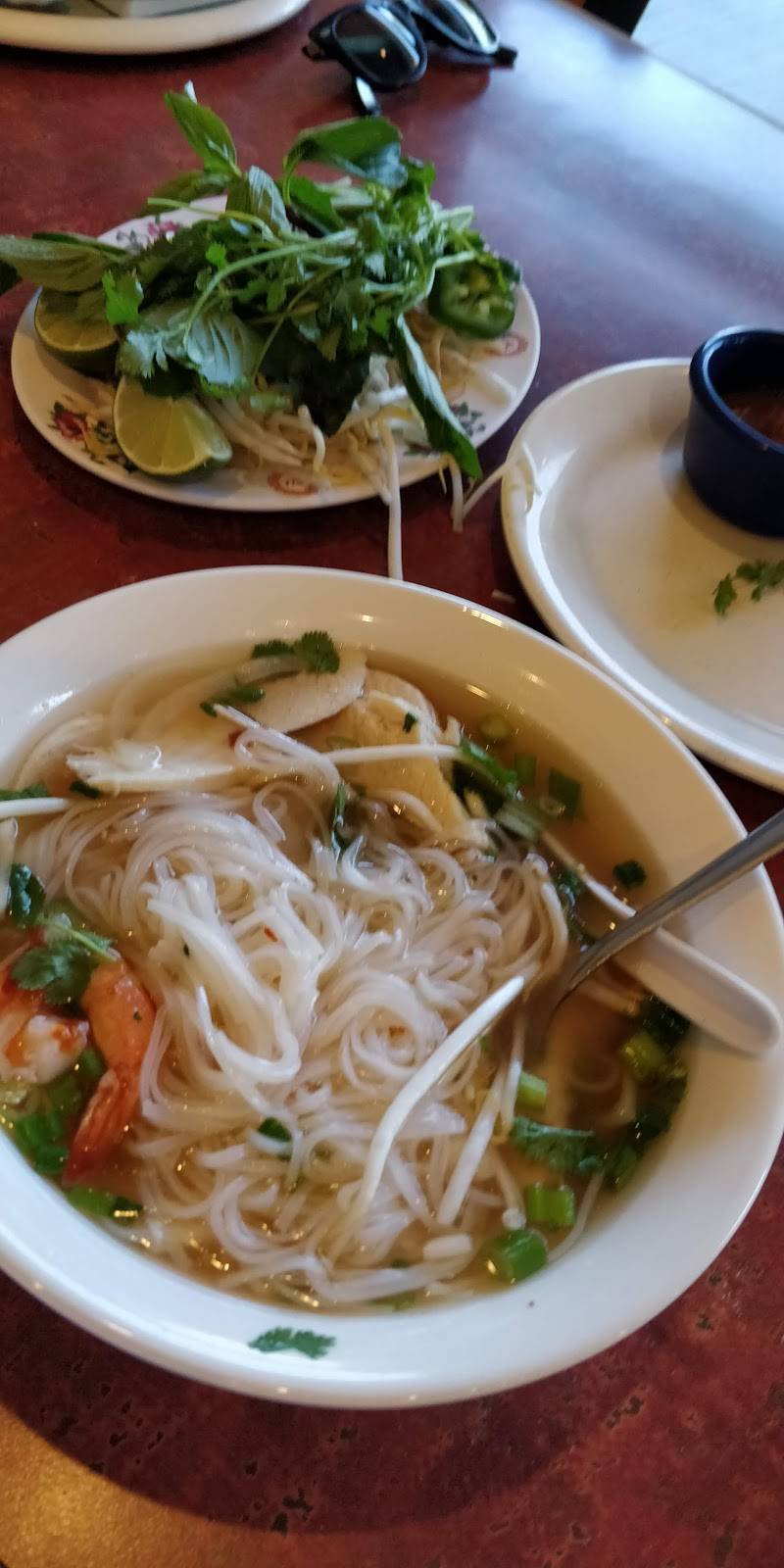 Pho Que Huong | restaurant | 7447 N MacArthur Blvd, Irving, TX 75063, USA | 9728691935 OR +1 972-869-1935