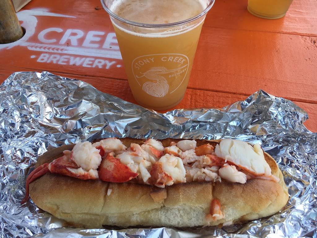 Lobster Shack | restaurant | 7 Indian Neck Ave, Branford, CT 06405, USA | 2034838414 OR +1 203-483-8414