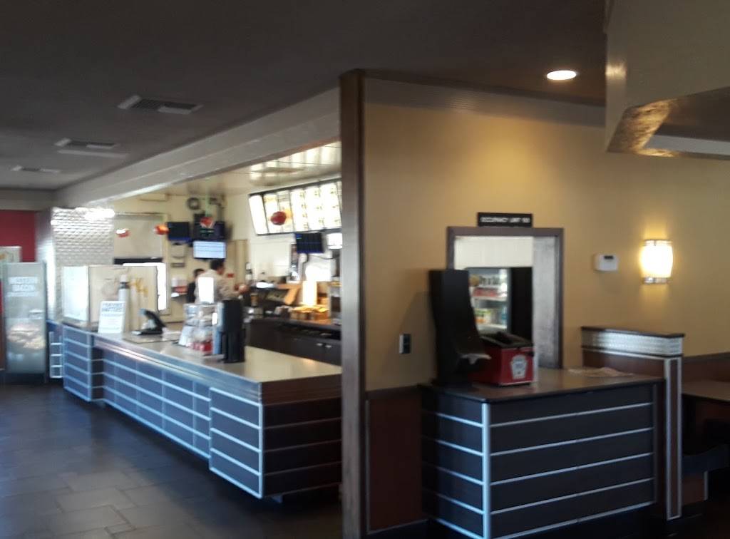 Carls Jr. | meal takeaway | 28022 La Paz Rd, Laguna Niguel, CA 92677, USA | 9498315181 OR +1 949-831-5181