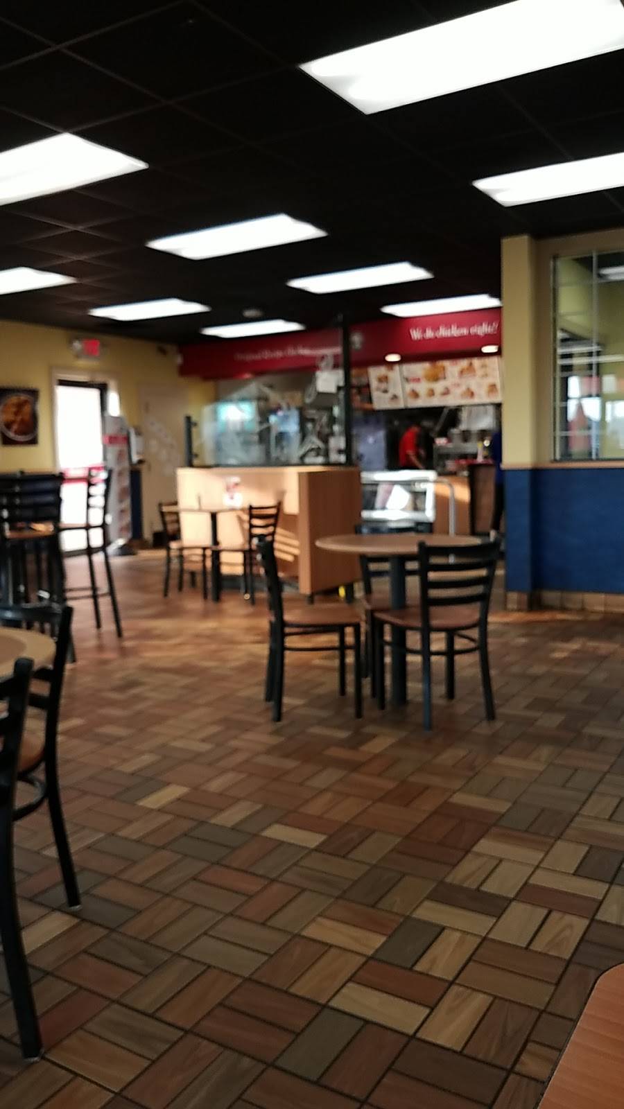 KFC | restaurant | 4820 Highland Rd, Waterford Twp, MI 48328, USA | 2486741290 OR +1 248-674-1290