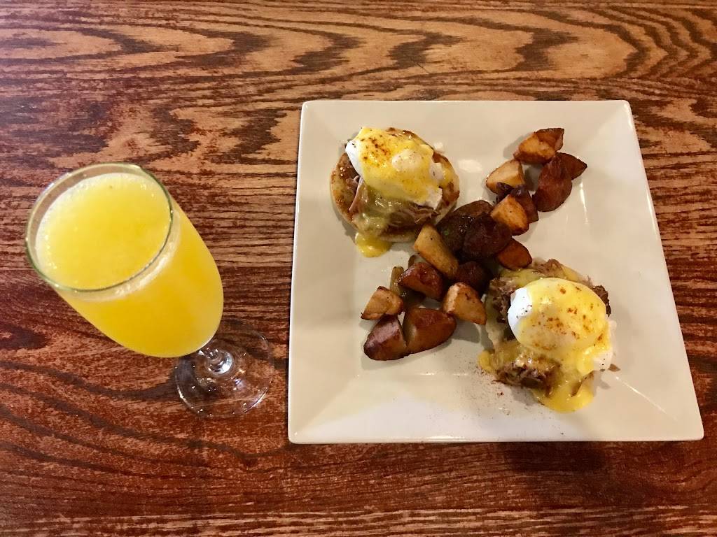 Hemingways Tavern | restaurant | 1800 W Hibiscus Blvd #115, Melbourne, FL 32901, USA | 3218029648 OR +1 321-802-9648