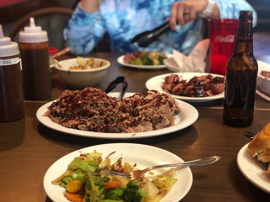 Slammin Jammin BBQ | restaurant | 69 E Market St, Corning, NY 14830, USA | 6079361828 OR +1 607-936-1828