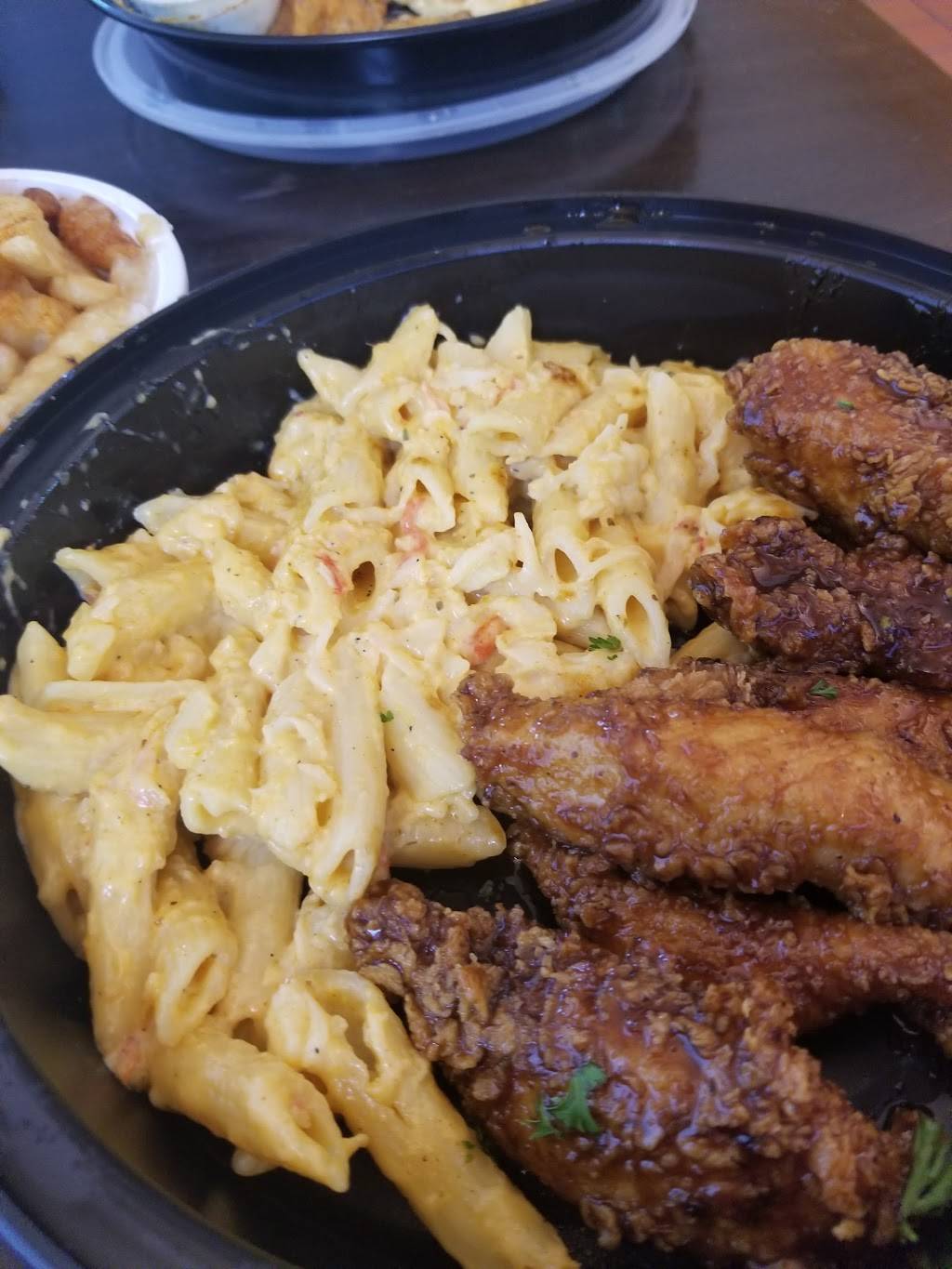 Cuzzos Cuisine | restaurant | 3418 Tuckaseegee Rd, Charlotte, NC 28208, USA | 9802986811 OR +1 980-298-6811