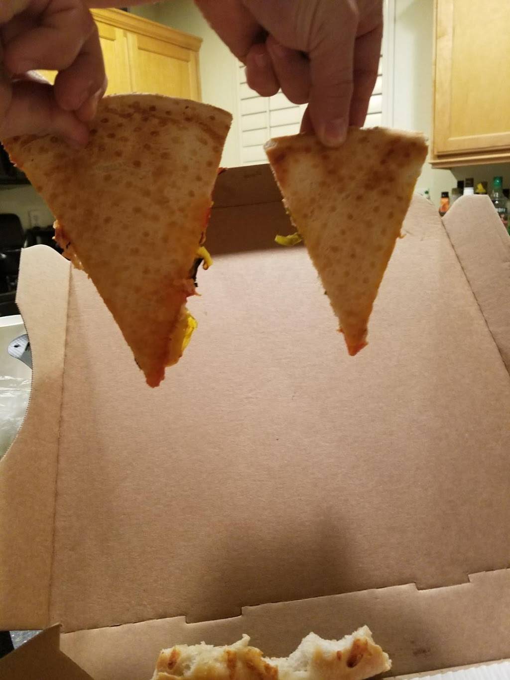 Pizza Hut | meal takeaway | 4945 W Craig Rd, Las Vegas, NV 89130, USA | 7026589011 OR +1 702-658-9011