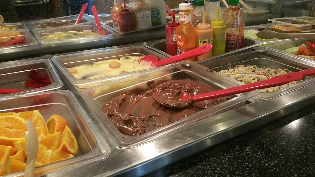 Asian Kitchen | restaurant | 68 Xenia Towne Square, Xenia, OH 45385, USA | 9373769262 OR +1 937-376-9262