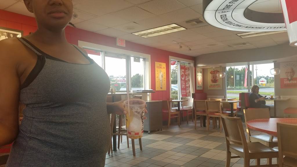 KFC | restaurant | 5040 Cherokee St, Acworth, GA 30101, USA | 7709745420 OR +1 770-974-5420