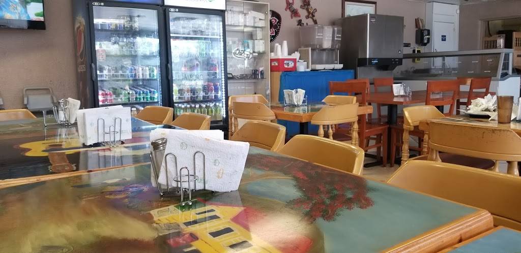 Chueys Taqueria And Ice Cream | restaurant | 3052 US-17, Zolfo Springs, FL 33890, USA | 8634743049 OR +1 863-474-3049