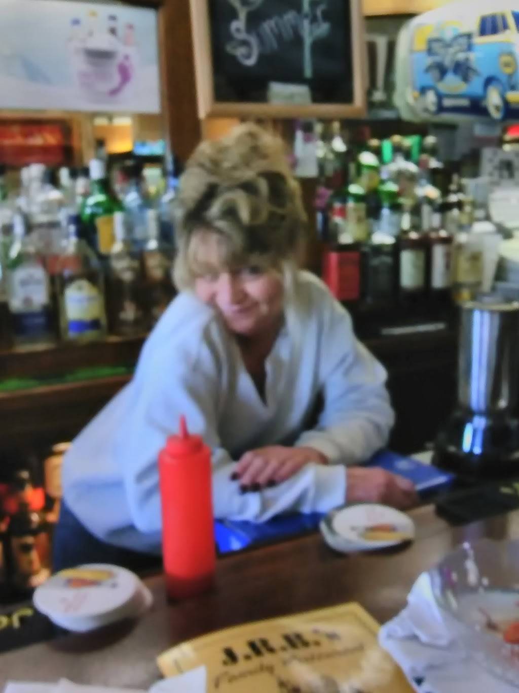 J R Bs Family Restaurant | restaurant | 1819, 41 Bridge St, Ansonia, CT 06401, USA | 2037345007 OR +1 203-734-5007