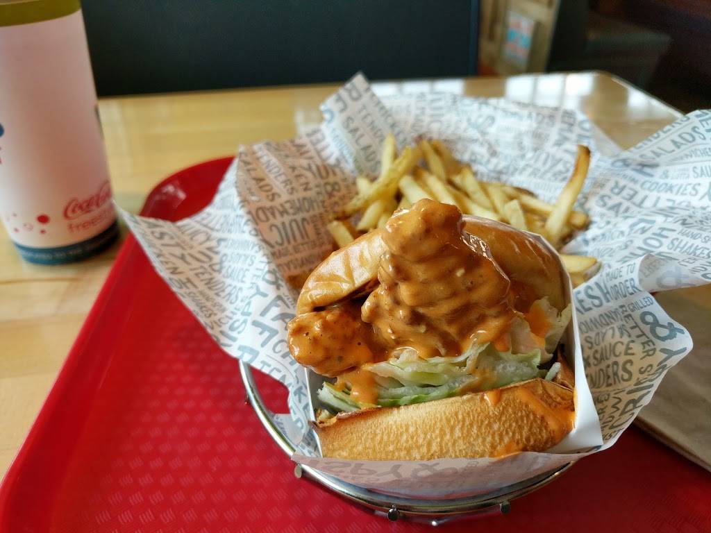 PDQ Restaurant | restaurant | 10441 Big Bend Rd, Riverview, FL 33579, USA | 8138648006 OR +1 813-864-8006