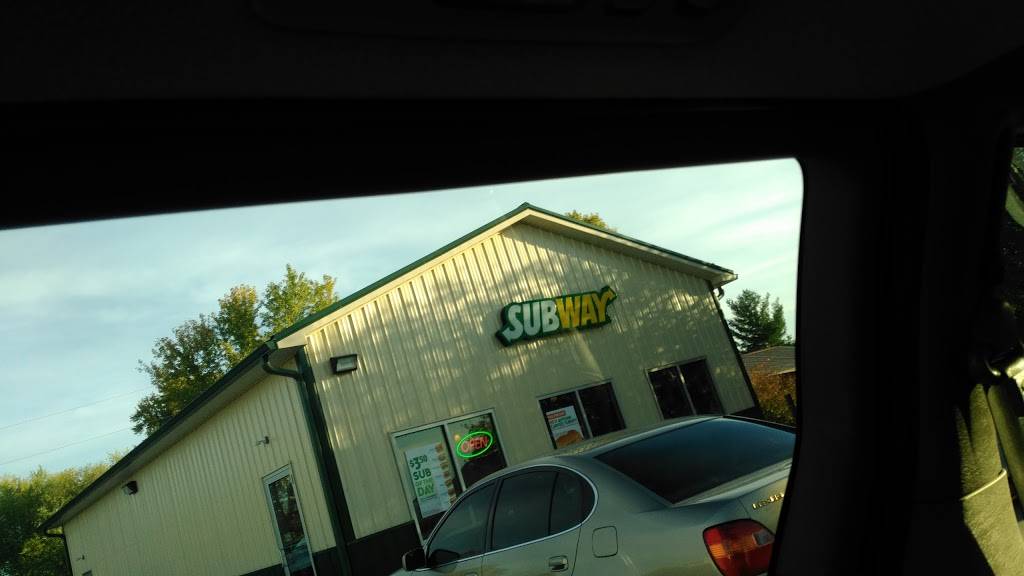 Subway Restaurants | restaurant | 10212 OH-159, Kingston, OH 45644, USA | 7406421000 OR +1 740-642-1000