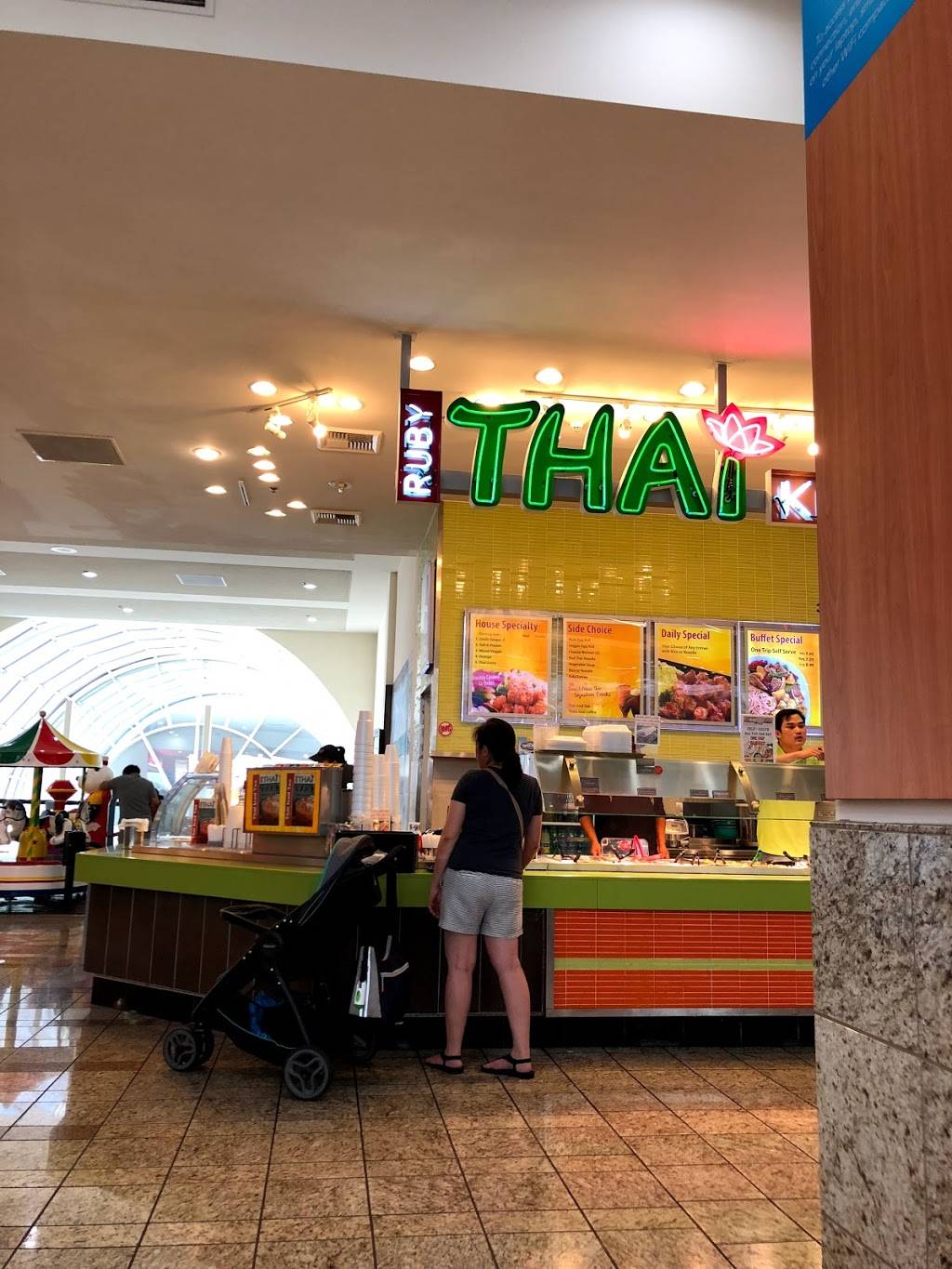 Ruby Thai Kitchen | restaurant | 1815 Hawthorne Blvd #310, Redondo Beach, CA 90278, USA | 3103717888 OR +1 310-371-7888