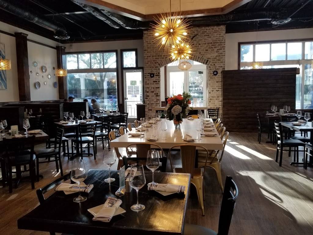 Ferah Tex-Med Kitchen | restaurant | 690 Beebalm Ln, Garland, TX 75040, USA | 9724960201 OR +1 972-496-0201