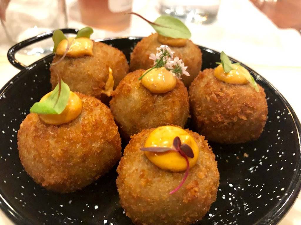 Spoon Eatery | restaurant | 8055 West Ave #125, San Antonio, TX 78213, USA | 2109089811 OR +1 210-908-9811