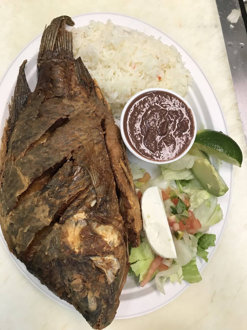 La Esquina Hondurena Restaurante | restaurant | 5101 Eastern Ave, Baltimore, MD 21224, USA | 4439631958 OR +1 443-963-1958