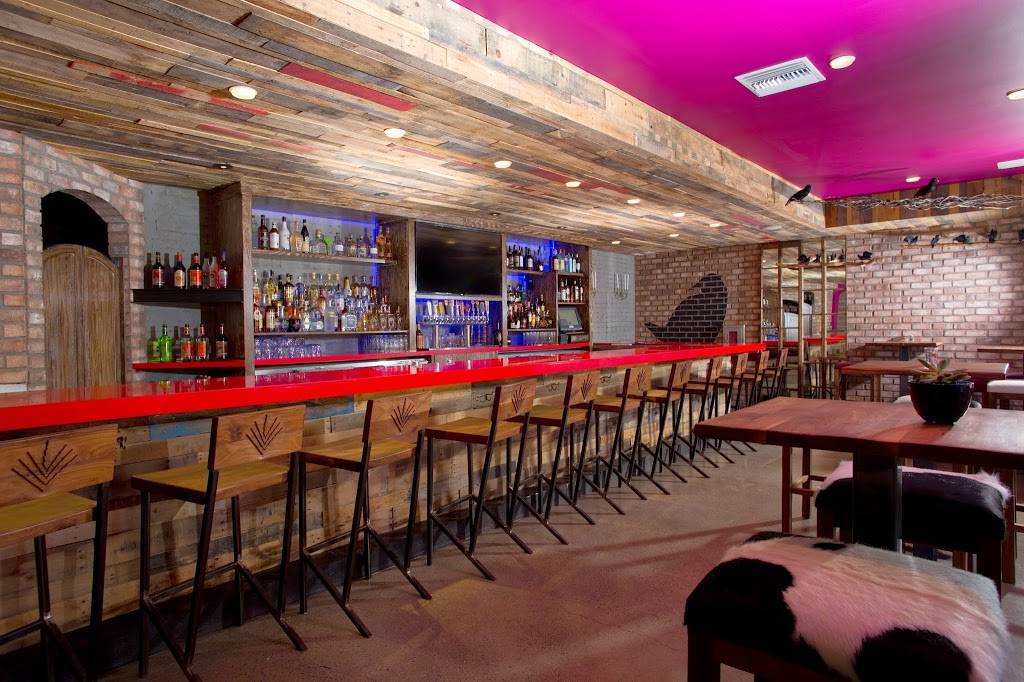 Karinas Mexican Seafood | restaurant | 89 Bonita Rd, Chula Vista, CA 91910, USA | 6196511000 OR +1 619-651-1000