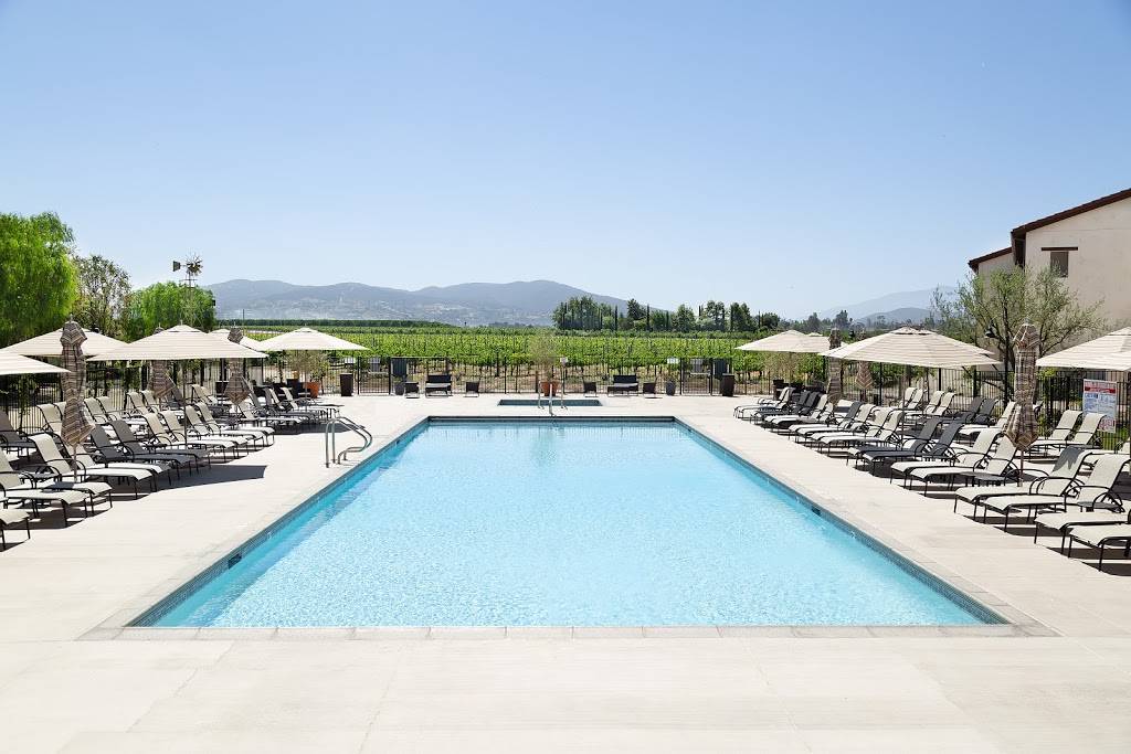 Poolside Bar & Café at Ponte Vineyard Inn | restaurant | 35001 Rancho California Rd, Temecula, CA 92591, USA | 9515876688 OR +1 951-587-6688