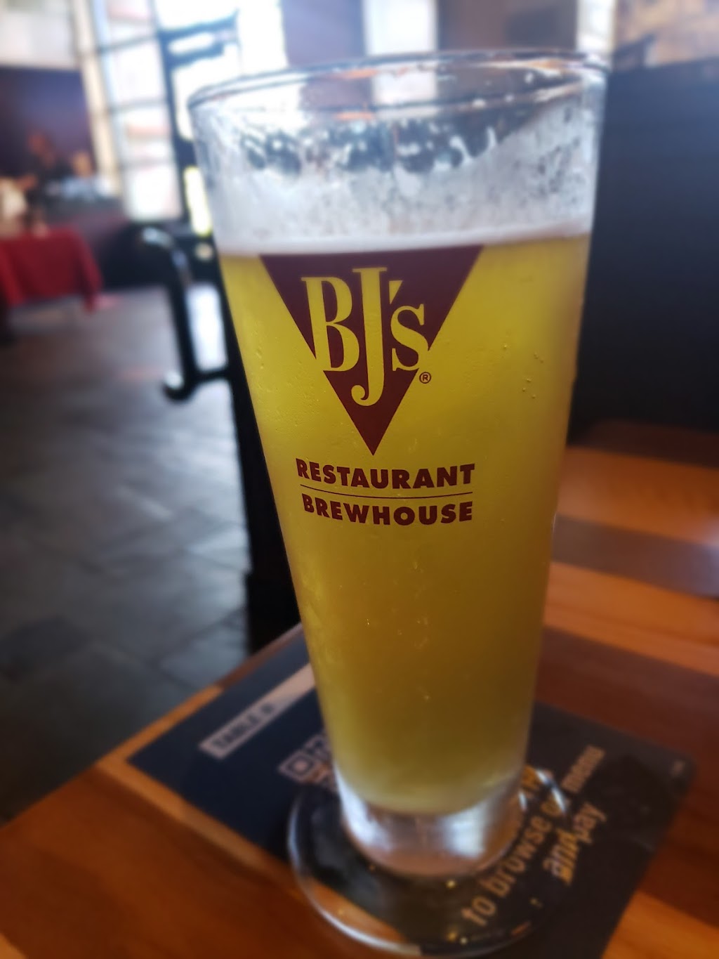 BJs Restaurant & Brewhouse | restaurant | 1749 Apalachee Pkwy, Tallahassee, FL 32301, USA | 8502162010 OR +1 850-216-2010