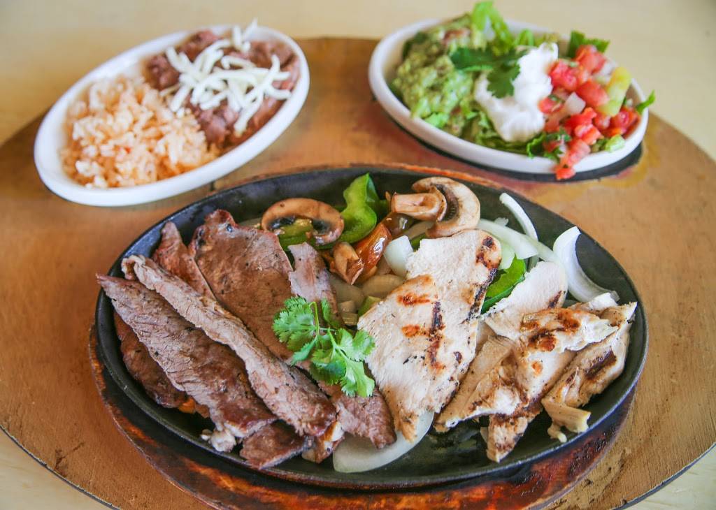 La Cocina Mexicana Restaurant | restaurant | 105 Dorset Dr # A, Dixon, CA 95620, USA | 7076931102 OR +1 707-693-1102