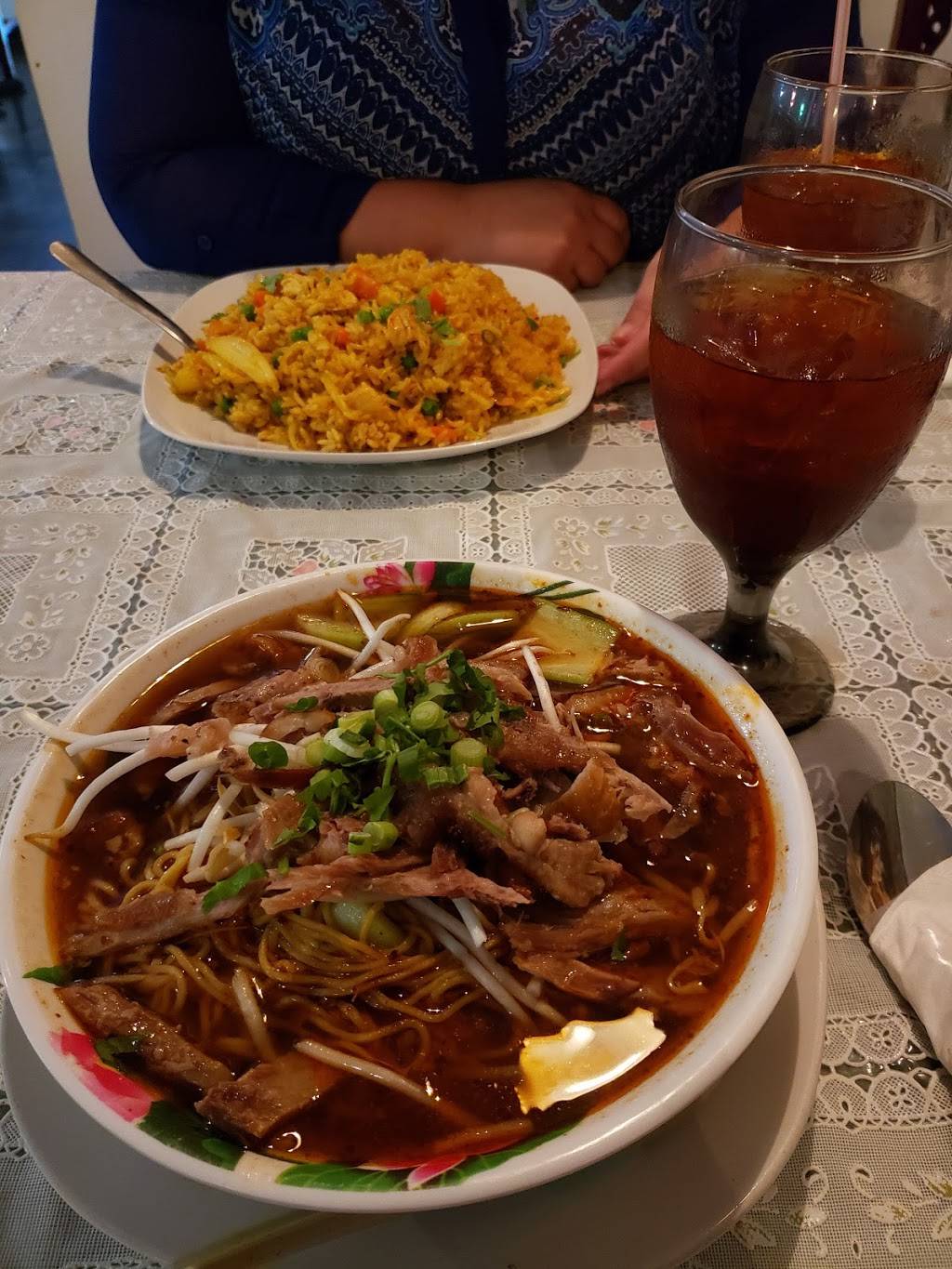 Chims Thai Kitchen on Broadway | restaurant | 904 E Broadway, Columbia, MO 65201, USA | 5737773082 OR +1 573-777-3082