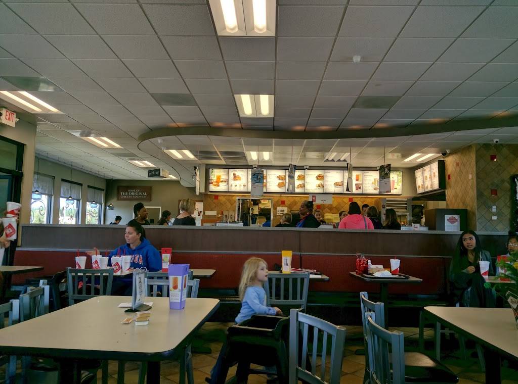 Chick-fil-A | restaurant | 9630 Applecross Rd, Jacksonville, FL 32222, USA | 9049084488 OR +1 904-908-4488