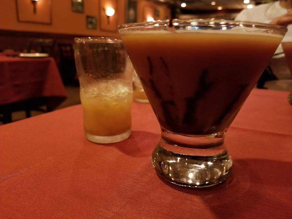 Carmalenos Pushcart Restaurant | restaurant | 331 Main St, Saugus, MA 01906, USA | 7812337200 OR +1 781-233-7200