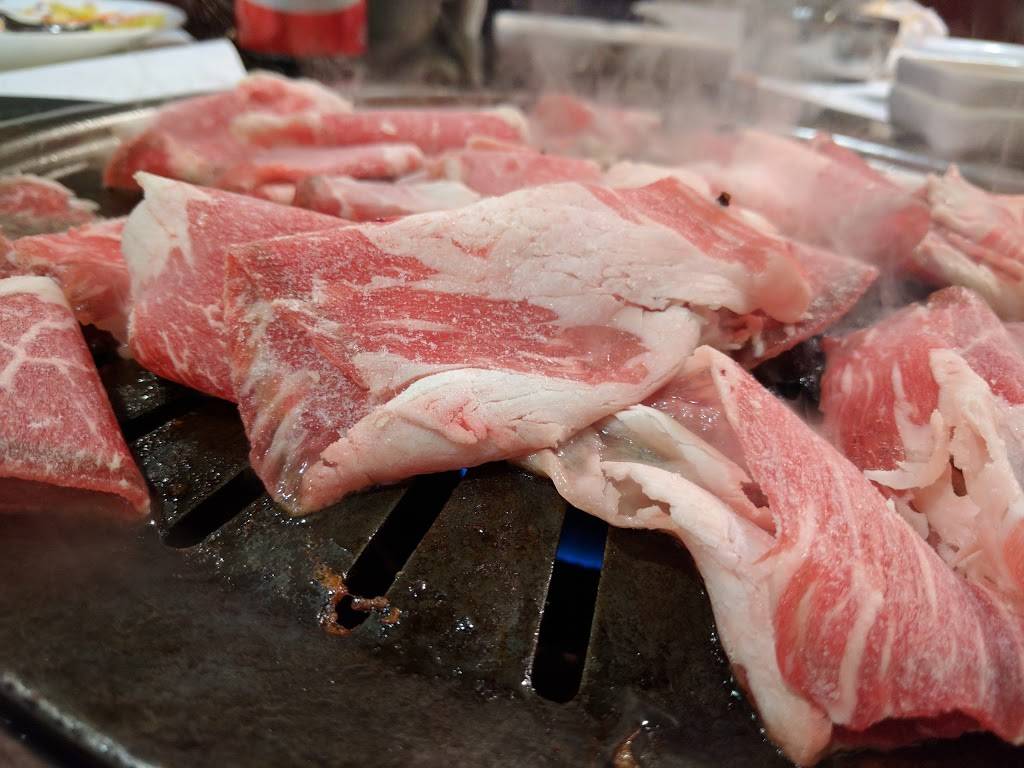 Pine Tree Restaurant | restaurant | 8322 Reseda Blvd, Northridge, CA 91324, USA | 8188861512 OR +1 818-886-1512