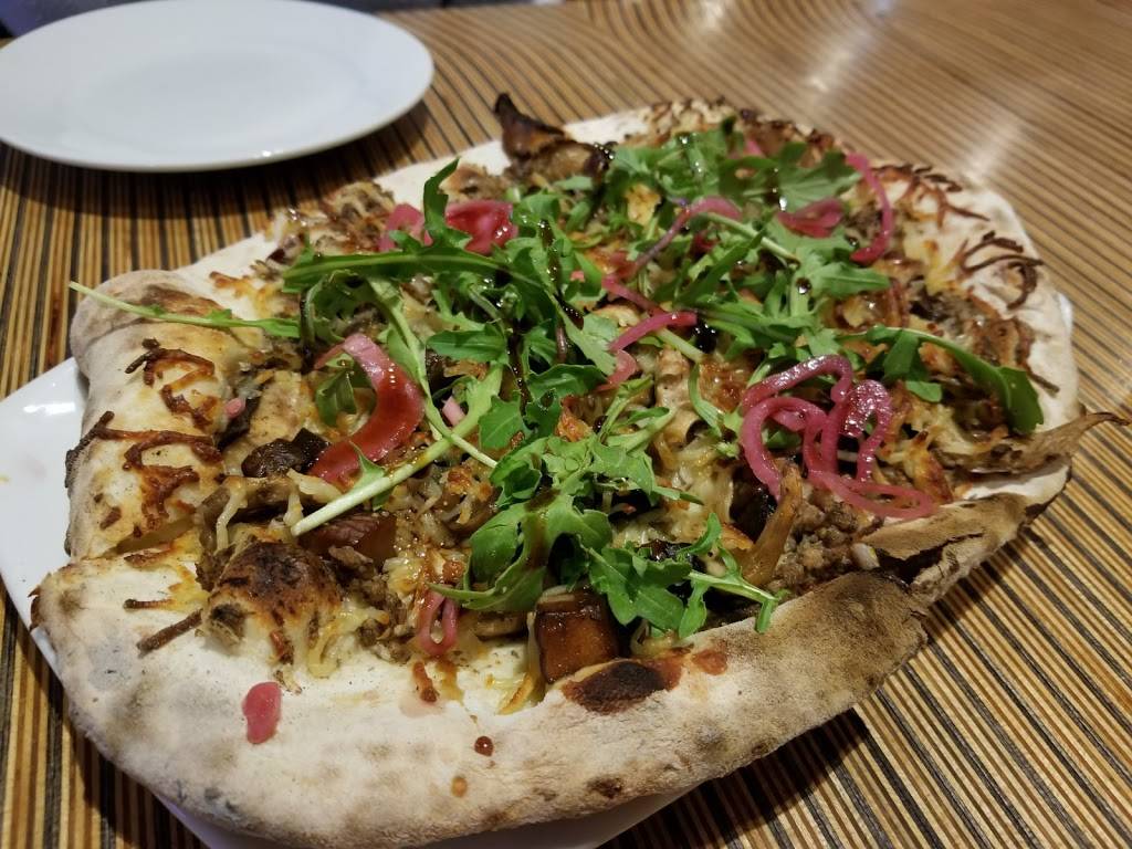 HopSaint Brewing Company | restaurant | 5160 W 190th St, Torrance, CA 90503, USA | 3102144677 OR +1 310-214-4677