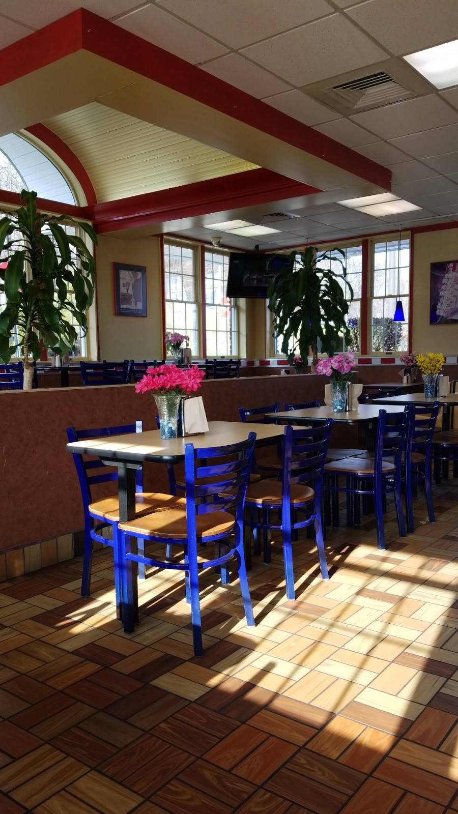 KFC | restaurant | 1833 Main St, Peekskill, NY 10566, USA | 9147397795 OR +1 914-739-7795