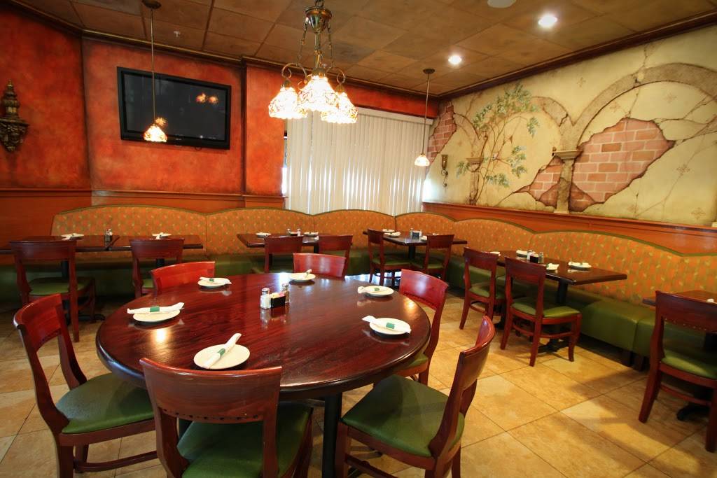 Sals Italian Ristorante | restaurant | 5500 FL-7, Lake Worth, FL 33449, USA | 5612965135 OR +1 561-296-5135