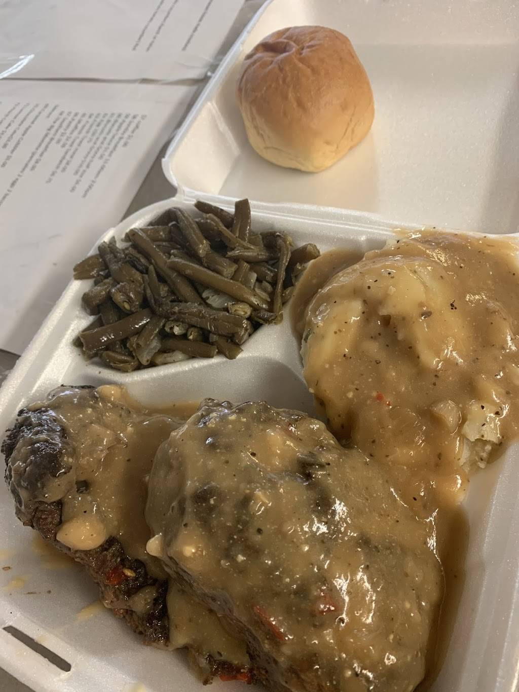 KC Southern Comfort Cafe | restaurant | 4200 E 35th St, Kansas City, MO 64128, USA | 8164377126 OR +1 816-437-7126