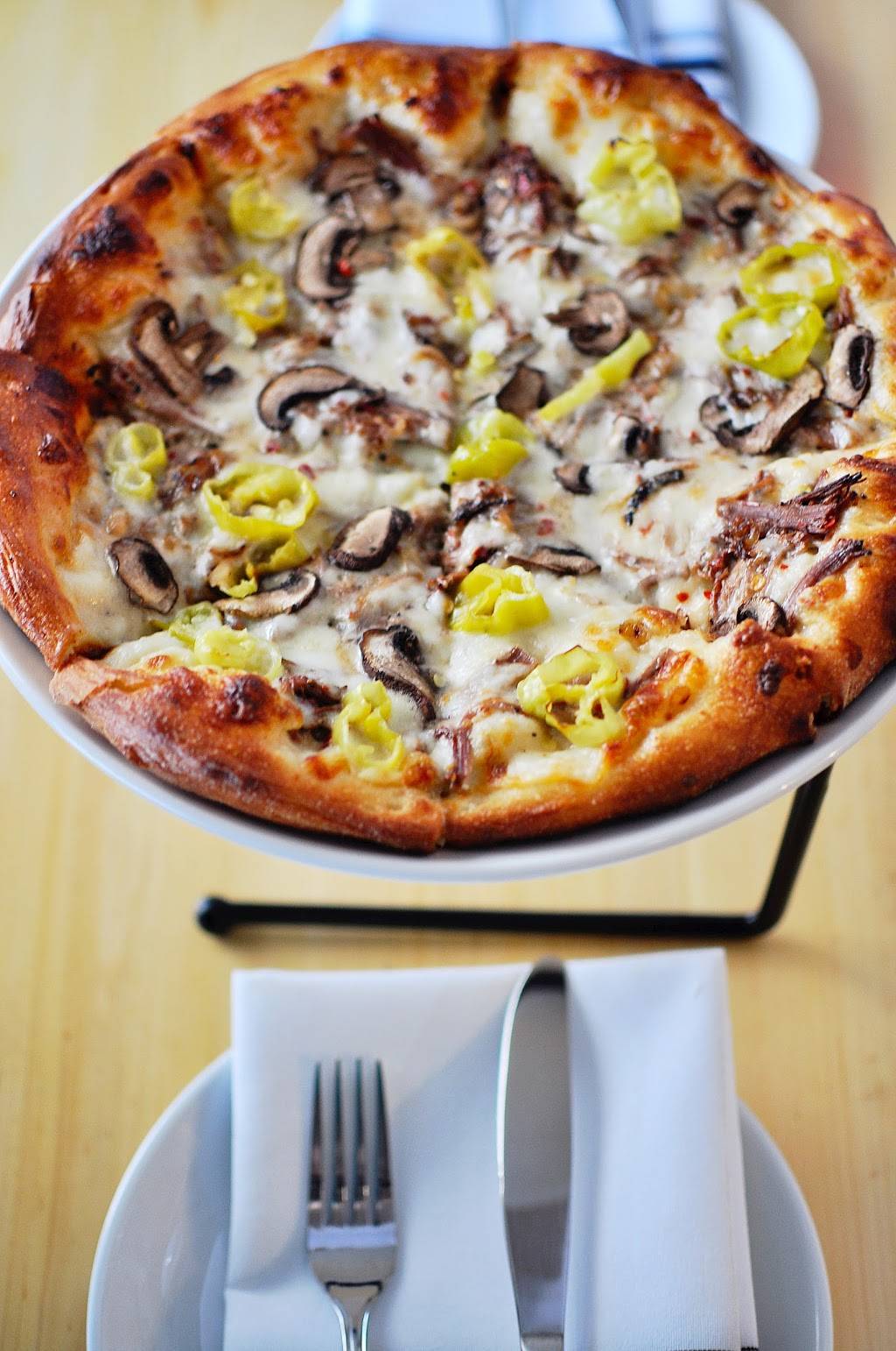 The Nook by Northside | restaurant | 1620, 6513 N College Ave, Indianapolis, IN 46220, USA | 3172530450 OR +1 317-253-0450