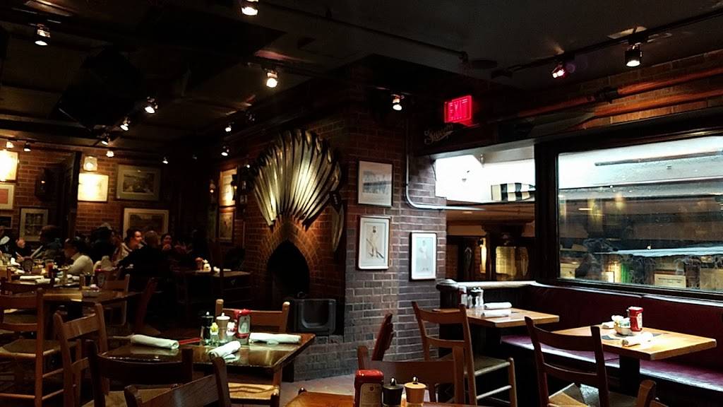 The Tombs | restaurant | 1226 36th St NW, Washington, DC 20007, USA | 2023376668 OR +1 202-337-6668