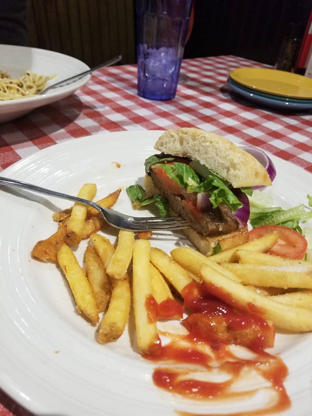 East Side Marios Ottawa (Hunt Club) | restaurant | 526 W Hunt Club Rd, Nepean, ON K2G 7B5, Canada | 6132742746 OR +1 613-274-2746