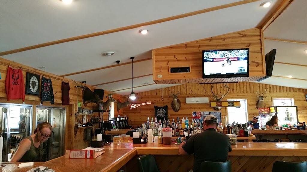 Black Creek Lodge | restaurant | S13231 County Hwy H, Fairchild, WI 54741, USA | 7153342102 OR +1 715-334-2102