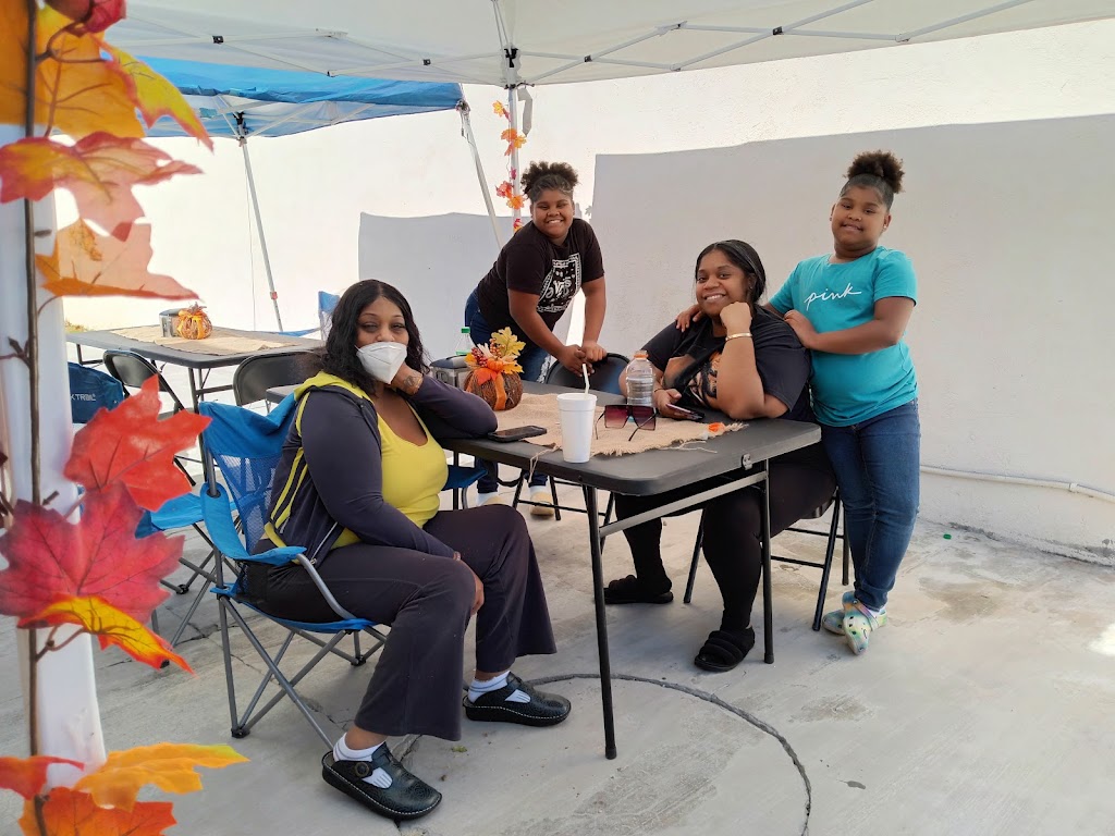 Victorio Tacos Burritos y Botanas | restaurant | 1298 Buck Jones Rd, Raleigh, NC 27606, USA | 9192924162 OR +1 919-292-4162