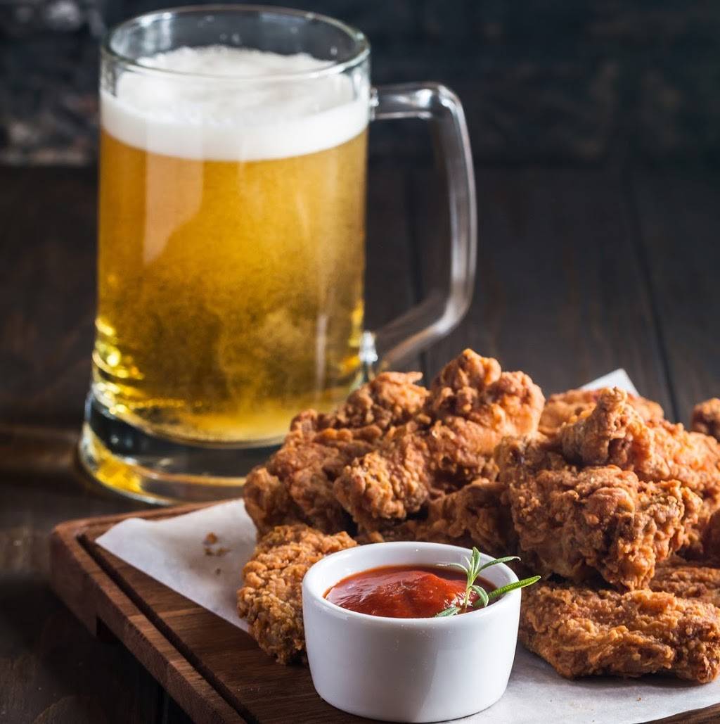 Hog Creek Bar & Grill | restaurant | 1303 W State Hwy 153, Mosinee, WI 54455, USA | 7156937222 OR +1 715-693-7222