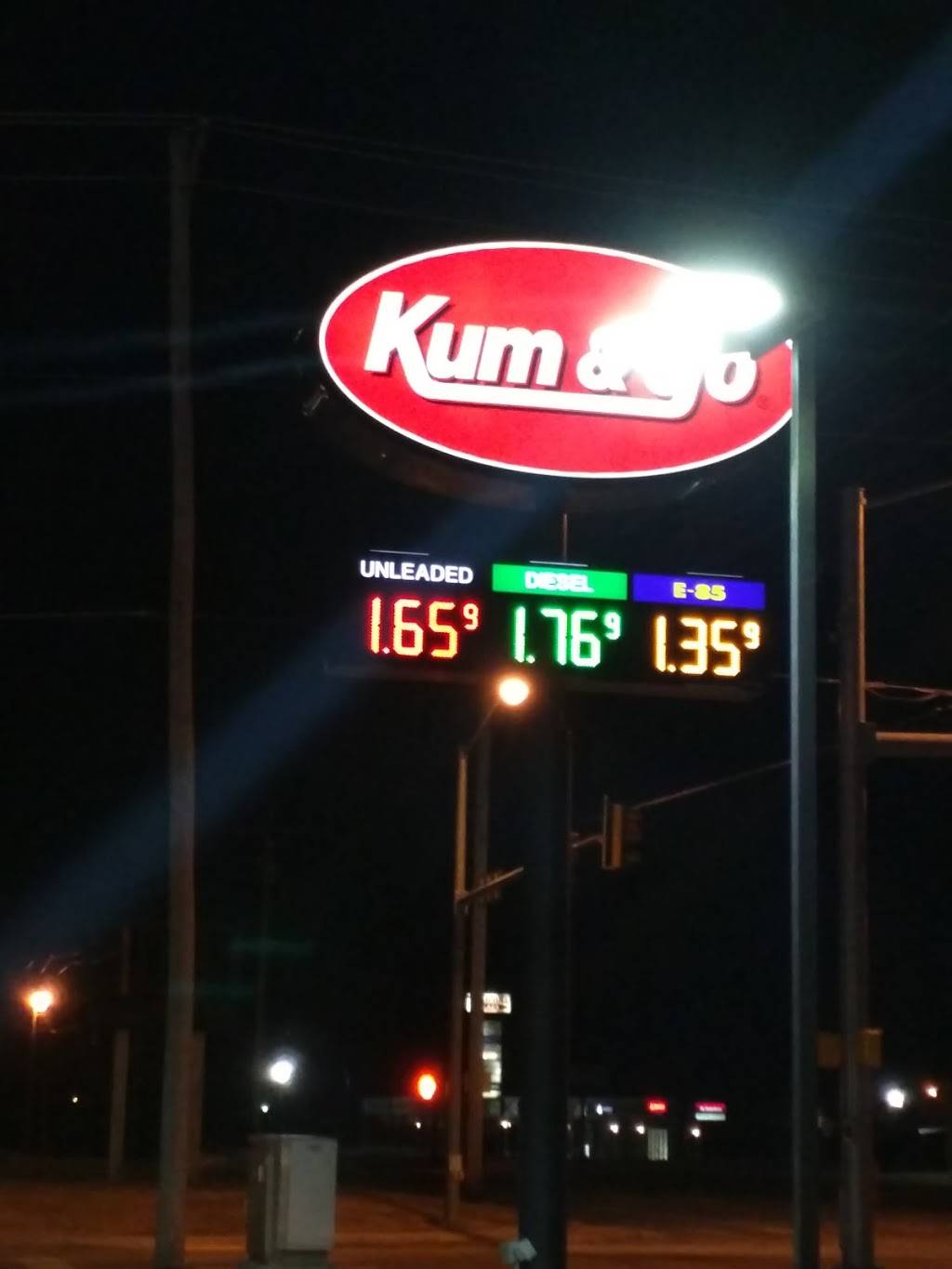Kum & Go | meal takeaway | 2400 E Hancock St, Muskogee, OK 74403, USA | 9186831053 OR +1 918-683-1053