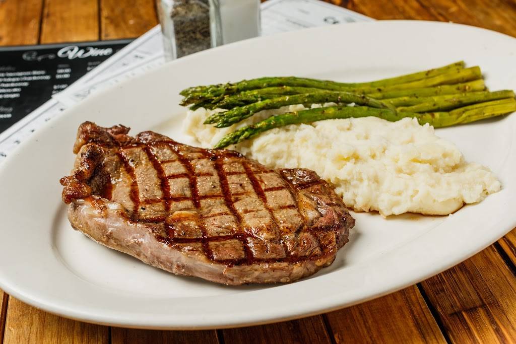 R & R CraftHouse Grill | restaurant | 12910 Malcomson Rd, Houston, TX 77070, USA | 8327611018 OR +1 832-761-1018