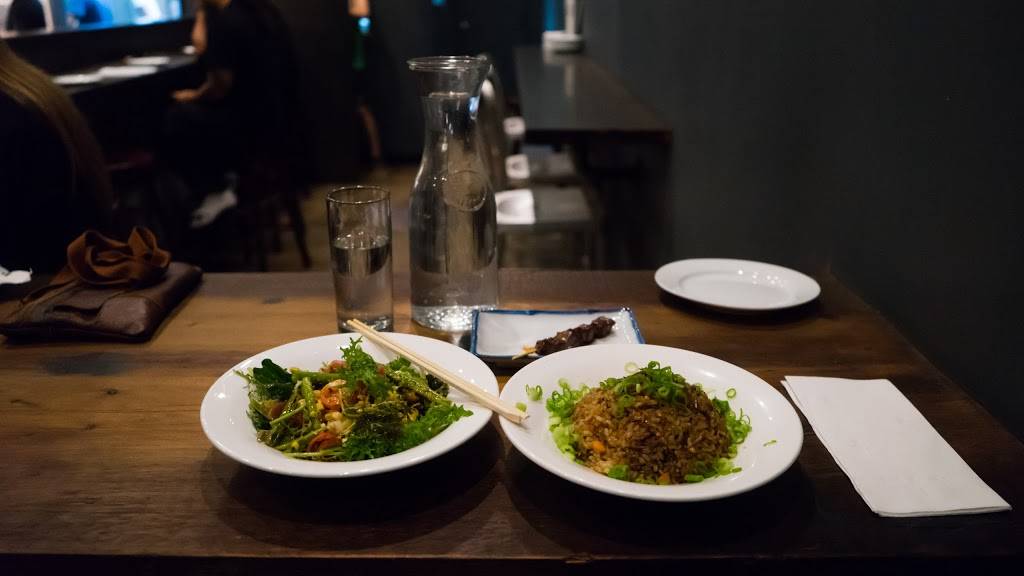 Momo Sushi Shack | restaurant | 43 Bogart St, Brooklyn, NY 11206, USA | 7184186666 OR +1 718-418-6666