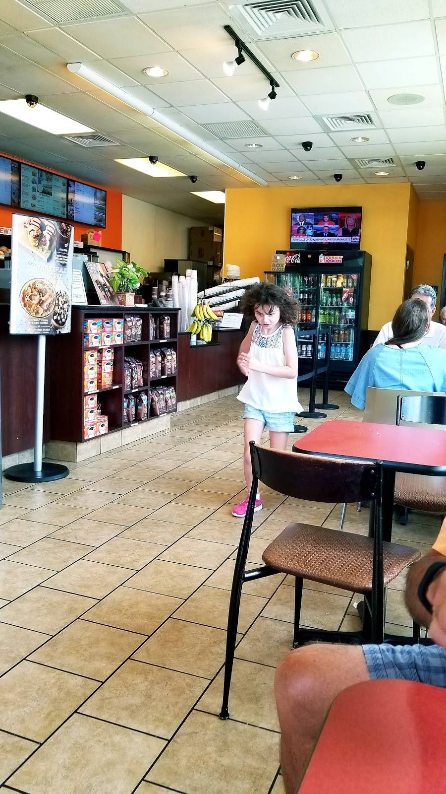 Dunkin | bakery | 6594 Lantana Rd Bay #3, Lake Worth, FL 33467, USA | 5614334939 OR +1 561-433-4939